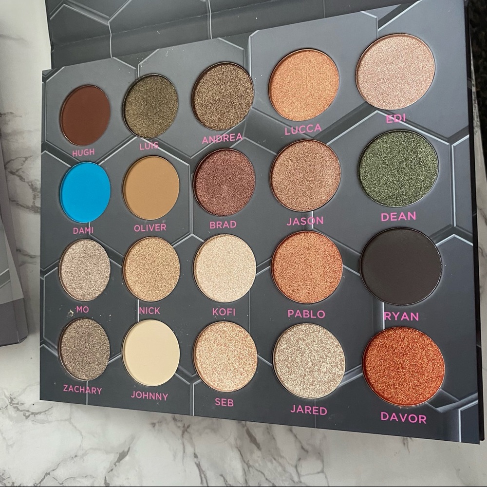 beebeauty barbarella eyeshadow palette june sale